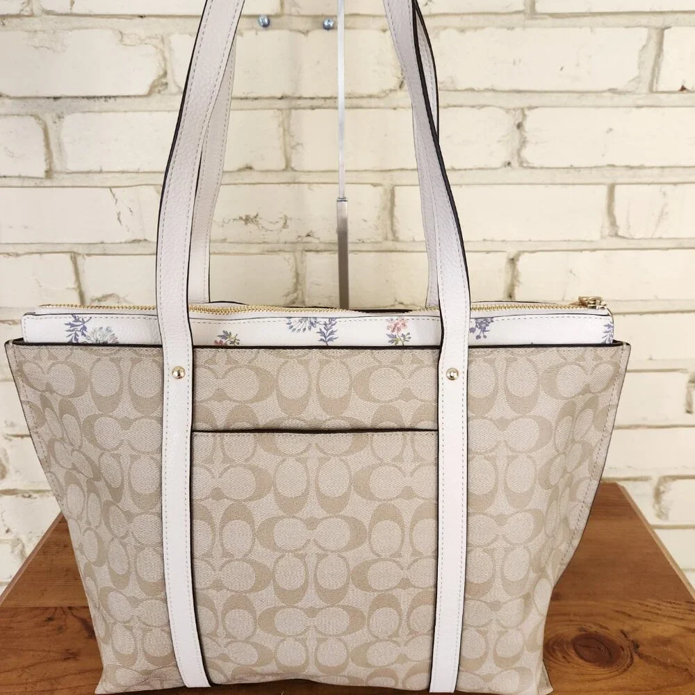Coach Signature C's LT Khaki Shoulder Bag Purse